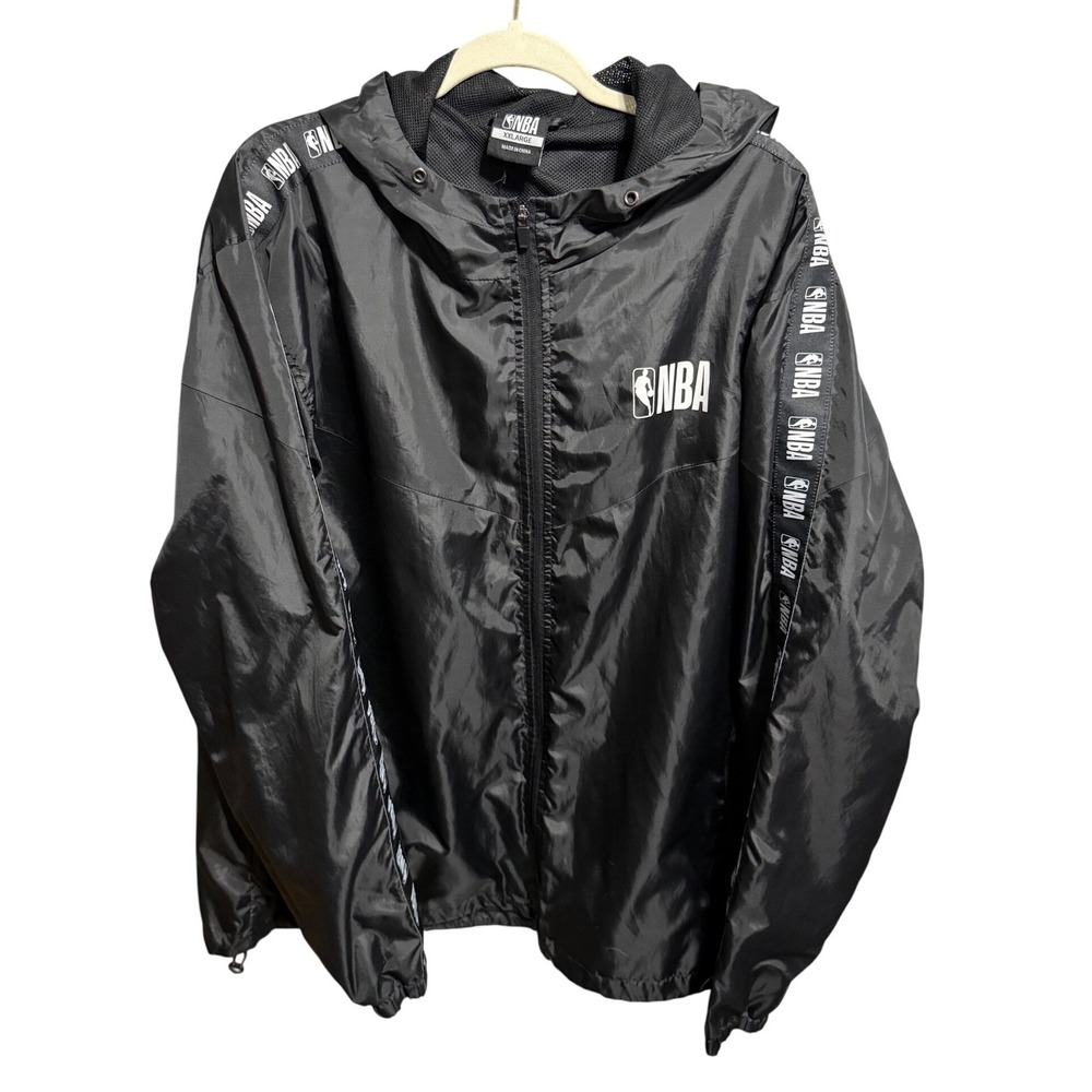 NBA Windbreaker Jacket Mens XXL Black  Hooded Logo Sleeve Tape Zip
